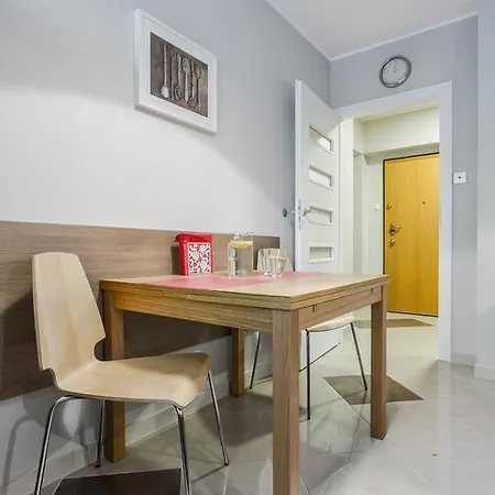 Apartment Apartament Na Cieplej Blisko Centrum I Aquaparku *
